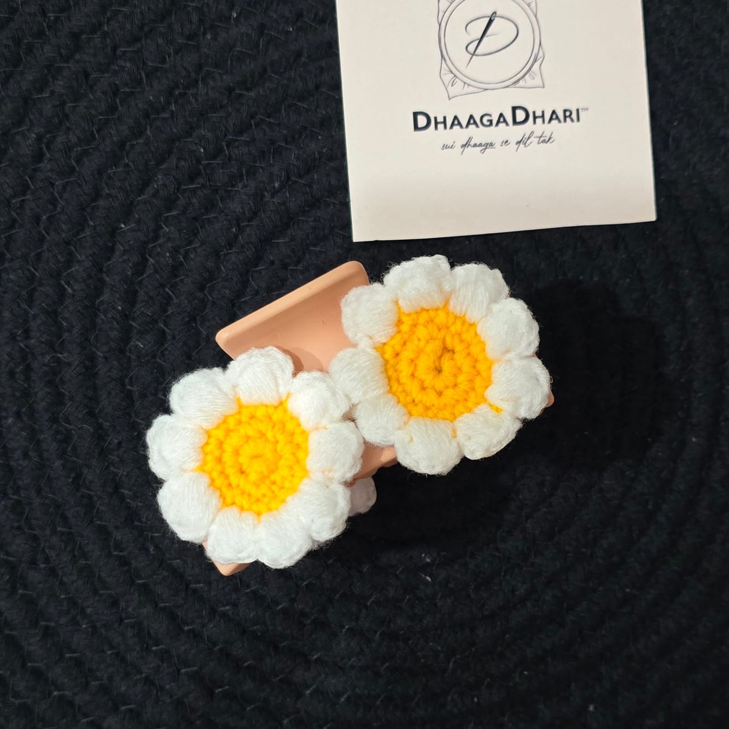 Daisy Claw Clip