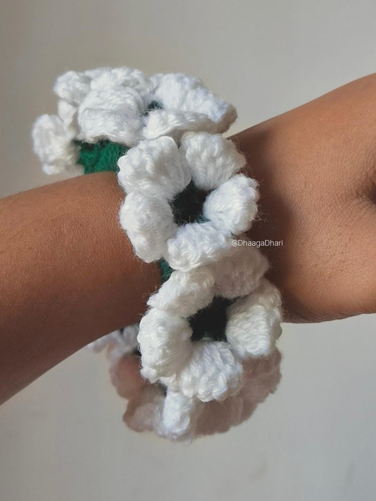 Scrunchies Gajra