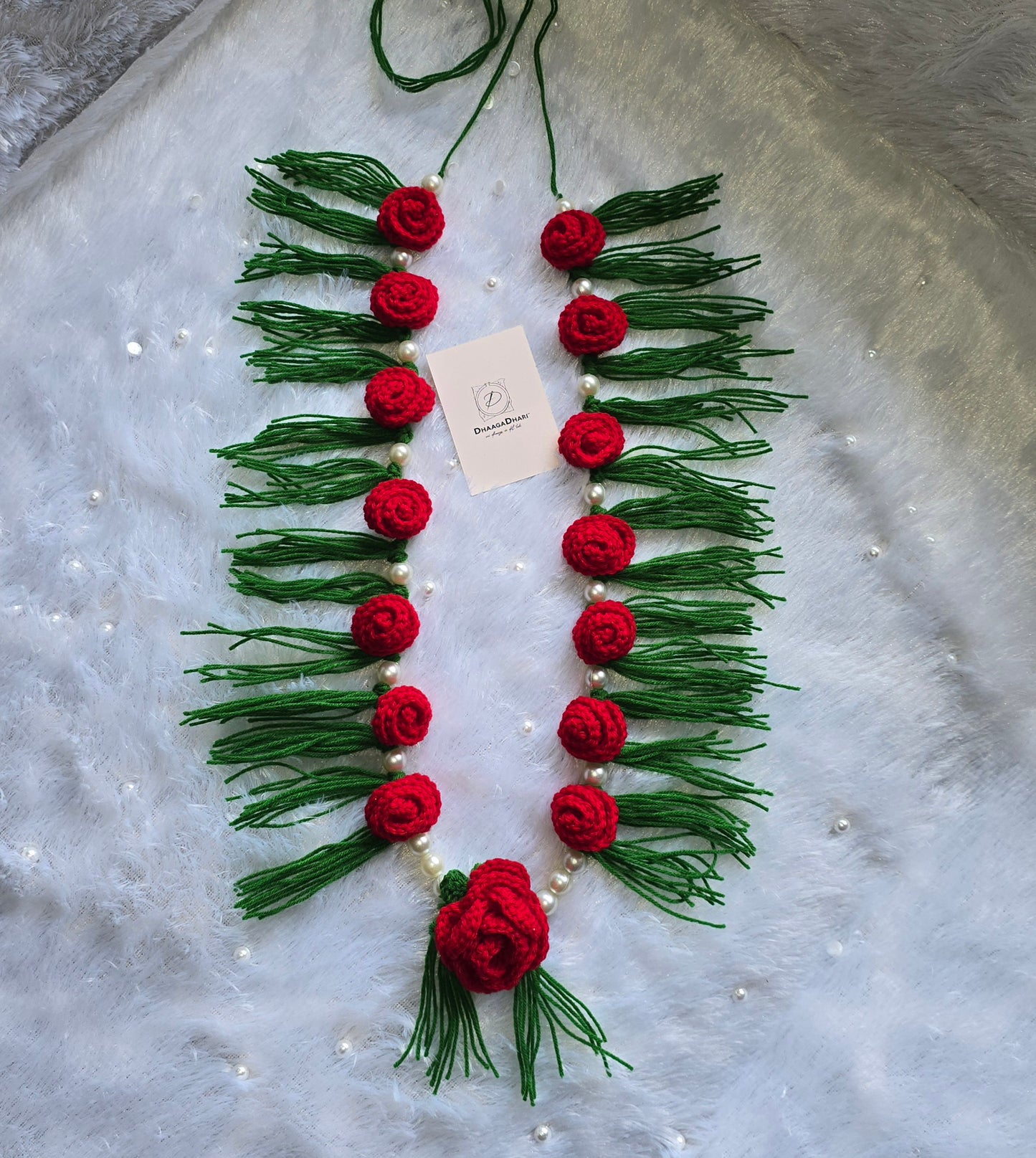 Rose and Durva Crochet Garland