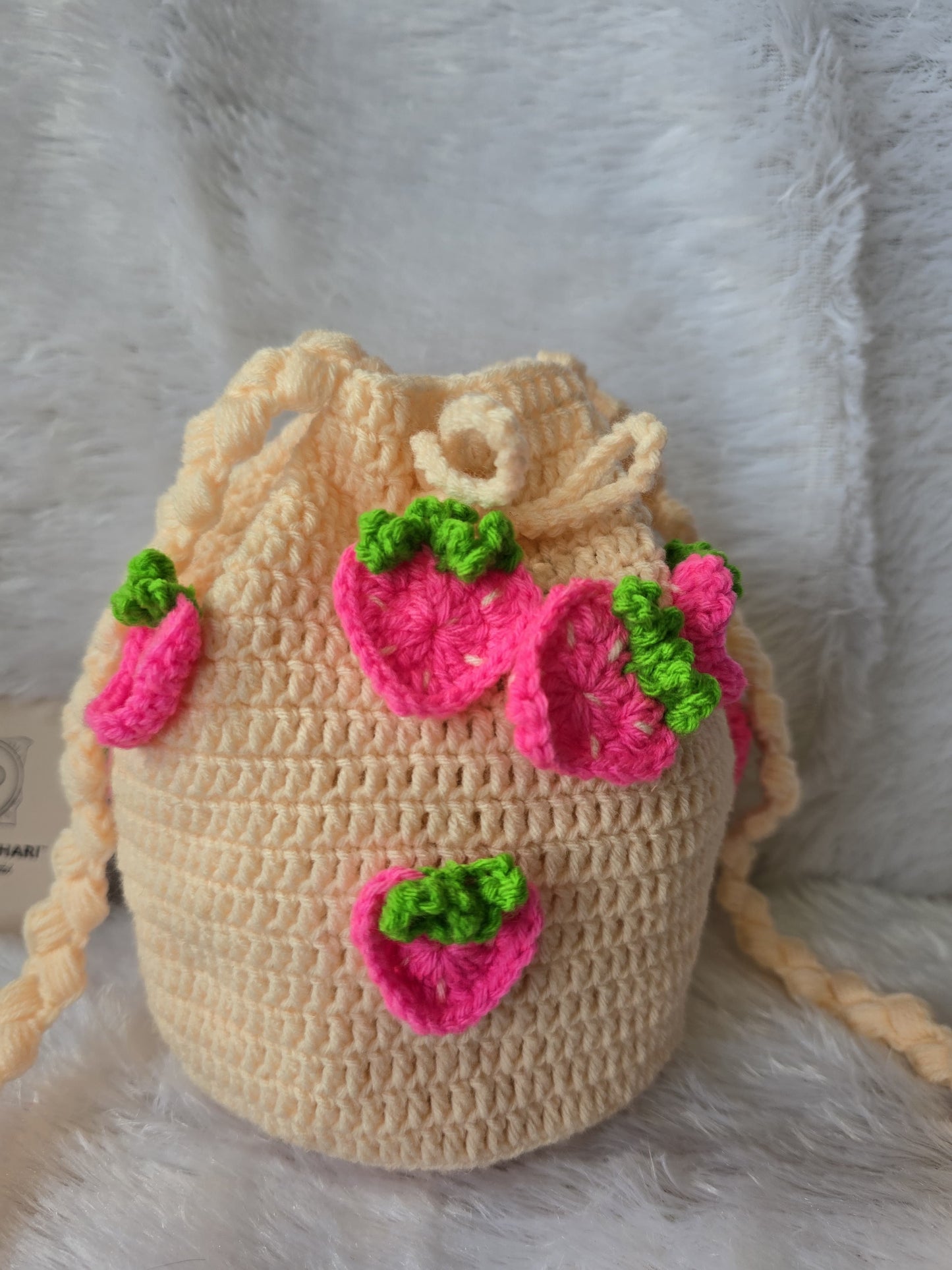 🍓 Berry Sweet: Hand-Crocheted Strawberry Sling Potli